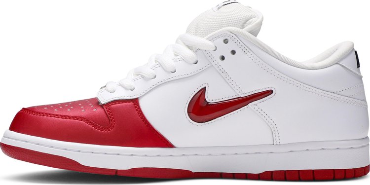 Supreme x Dunk SB Low 'Varsity Red'