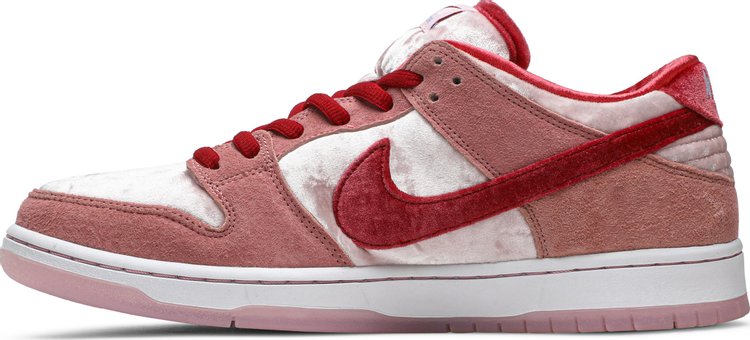 StrangeLove x Dunk Low SB 'Valentine's Day'